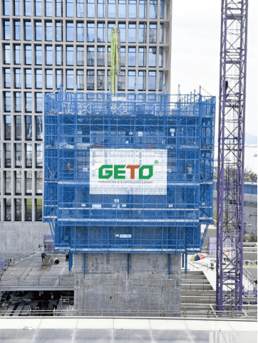 GETO爬升模板系统在高层核心筒结构上首次成功吊装